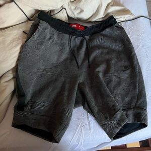 Nike Tech Shorts Size M